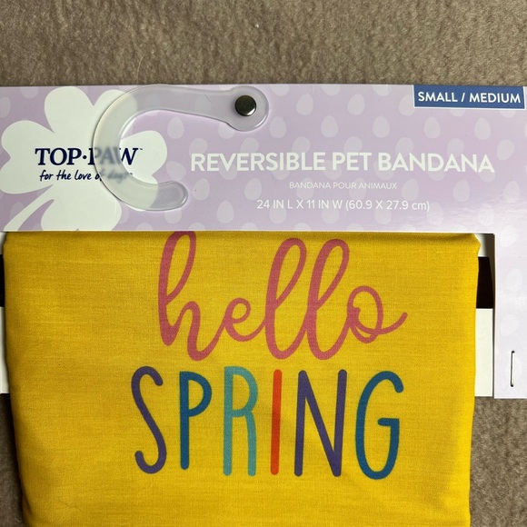 New Top Paw Reversible Hello Spring Bandana 
Multiple sizes - Picture 3 of 10